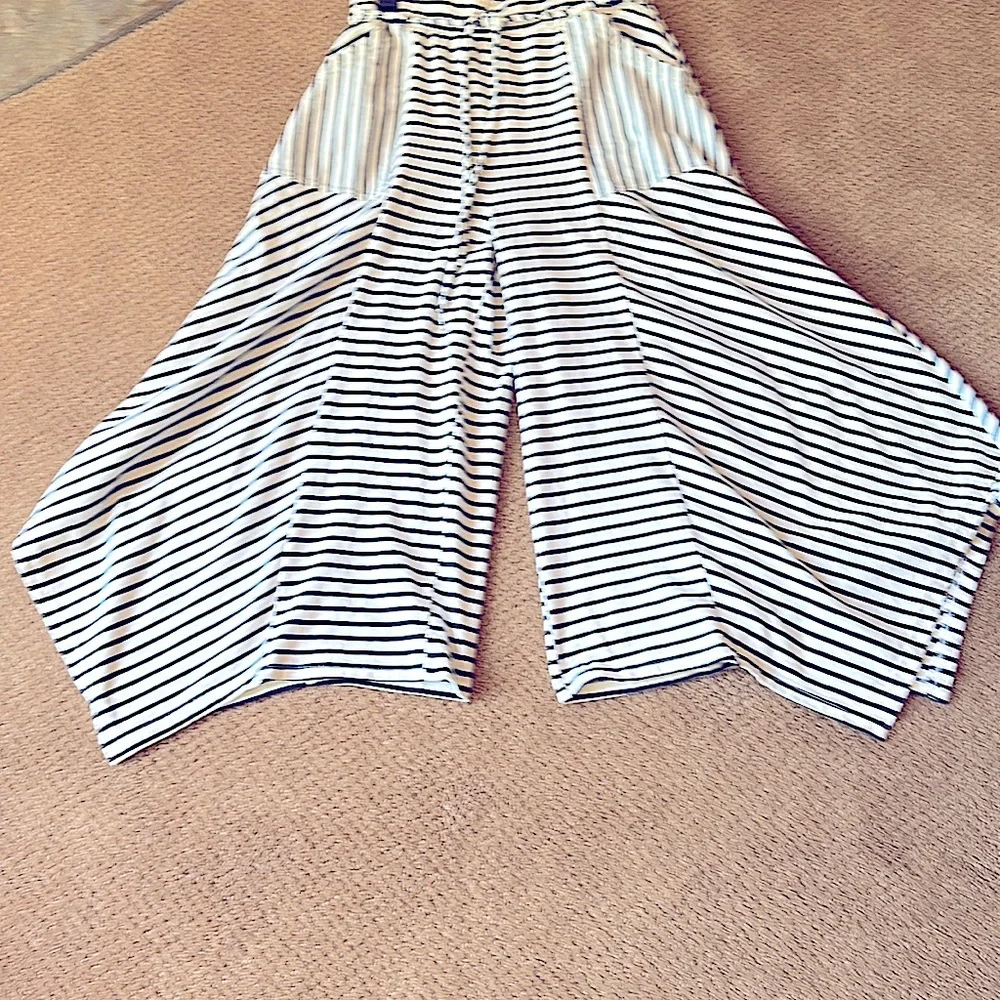 Free People Beach NWOT Culottes Set - Picture 3 of 3